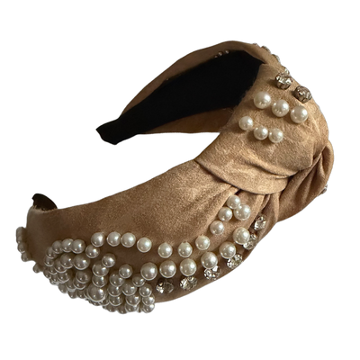 Sandrosé — Beiger Haarreif mit Perlen, Strass & mittigem Knoten