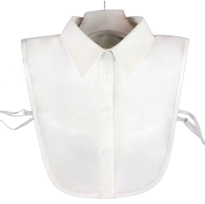 Blouse collar black and off white