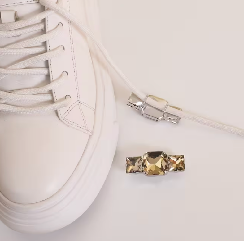 Schuhdeko mit besonderen Details – funkelnde Schmuckstücke für deinen individuellen Look