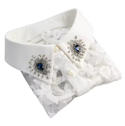 Eleganz pur: Blusenkragen mit funkelnden Strassakzenten