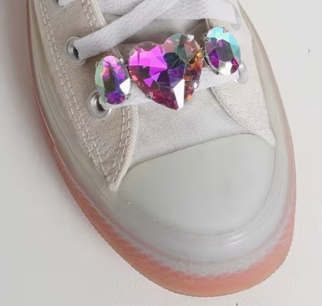 Schuhdeko mit besonderen Details – funkelnde Schmuckstücke für deinen individuellen Look