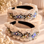 Glamour Elegance – Edler Haarreif mit funkelnden Schmucksteinen und zarten Rüschen