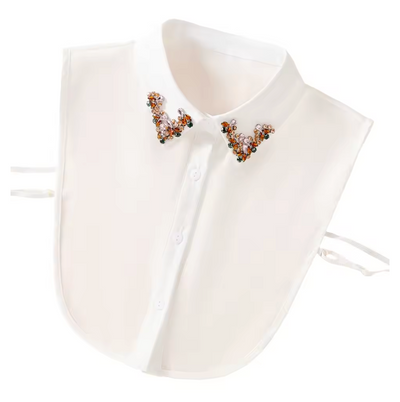 Eleganter Off-White Krageneinsatz mit Strass