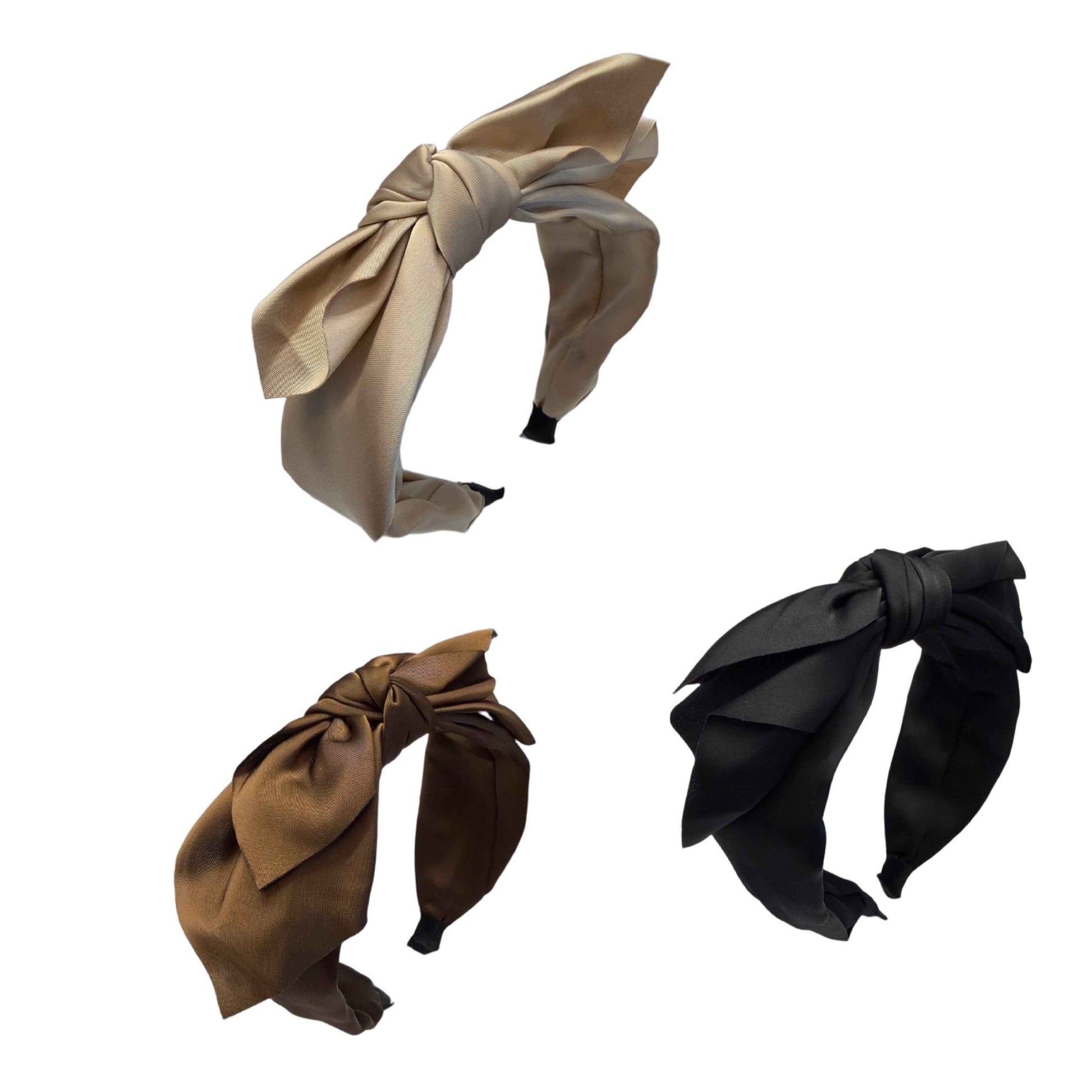 Swing & Satin — Reif mit auffälliger Top‑Schleife
