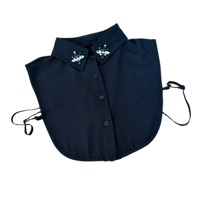 Funkelnde Eleganz – Blusenkragen Schwarz mit Strasssteinen