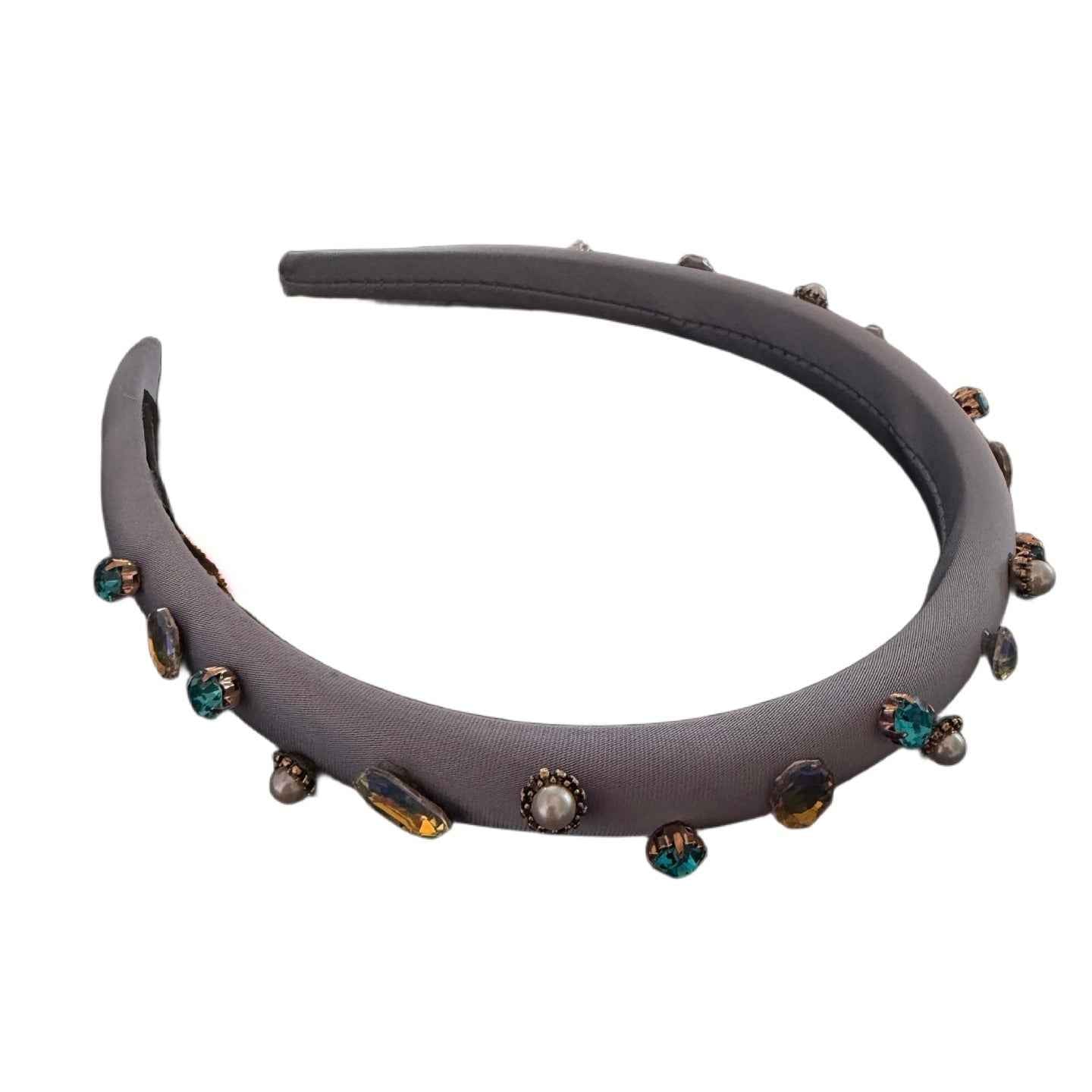 Fein & Funkelnd — Dein eleganter Satin-Moment