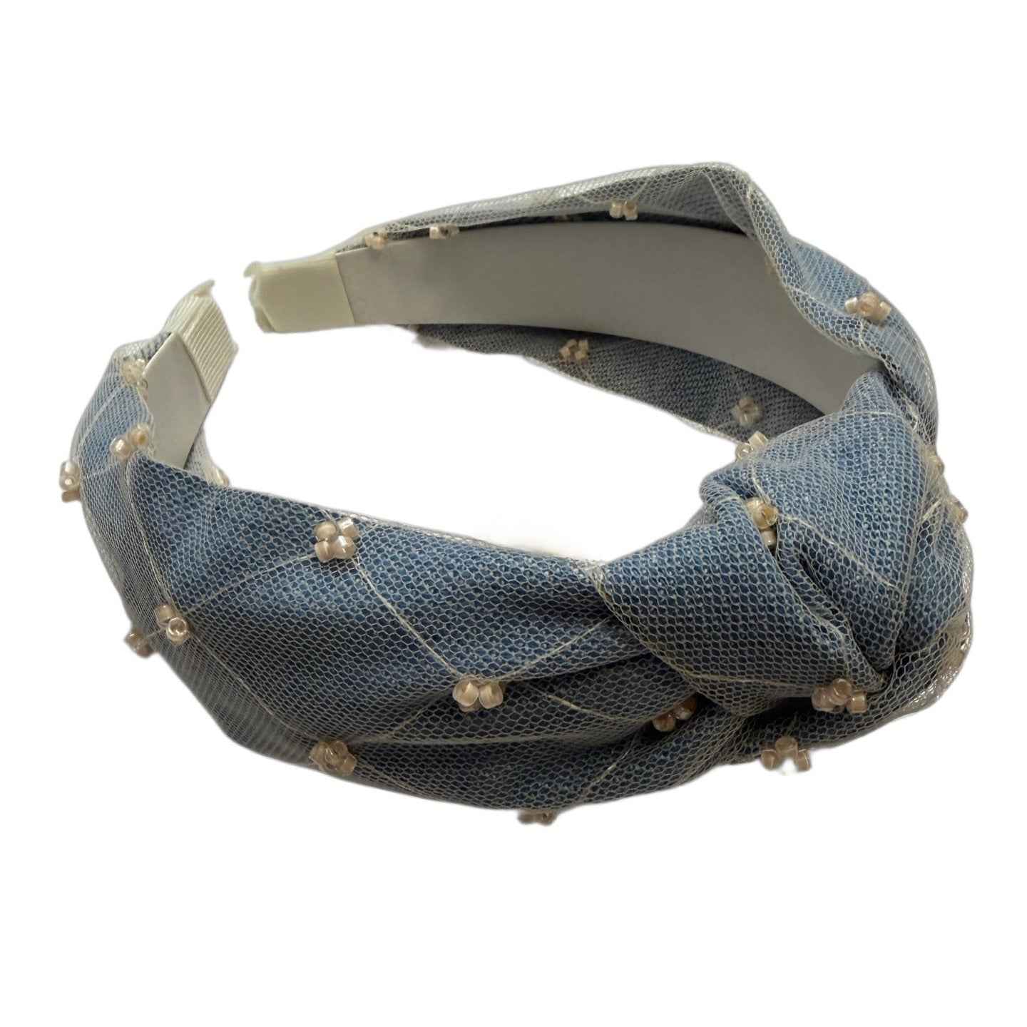 Himmelsfalter — Jeans‑Tüll‑Reif mit Glasperlen, oben mittig geknotet