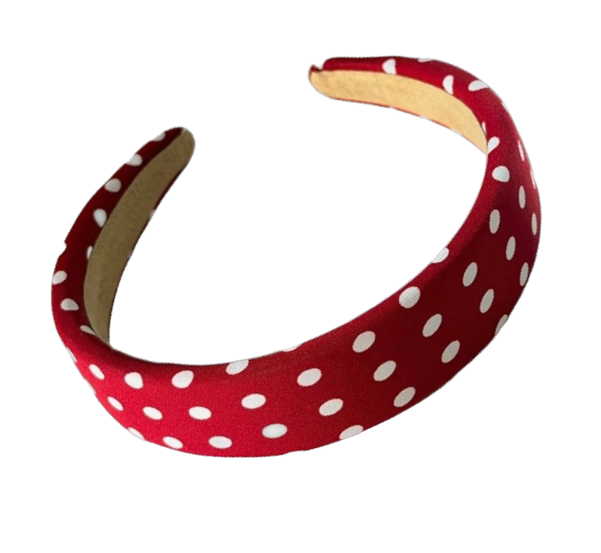 Punktgenauer Style: Trendiger Haarreifen mit verspieltem Punkte-Design