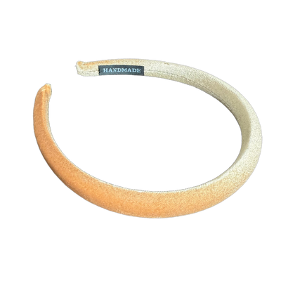 Schimmernder Samt-Haarreifen – Schlichte Eleganz mit edlem Glanz
