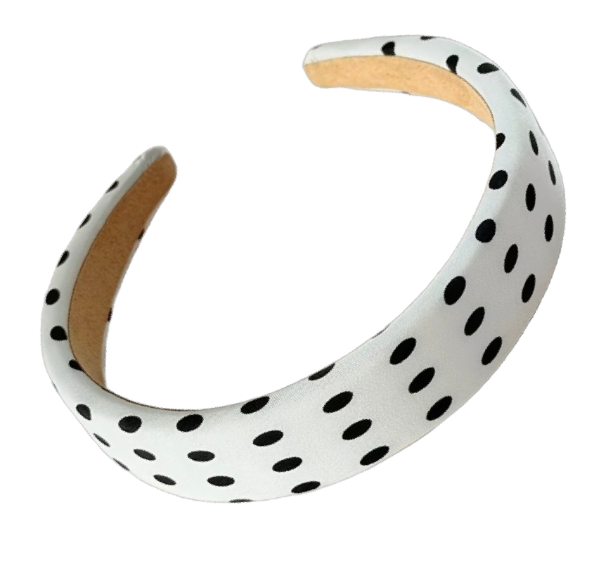 Punktgenauer Style: Trendiger Haarreifen mit verspieltem Punkte-Design